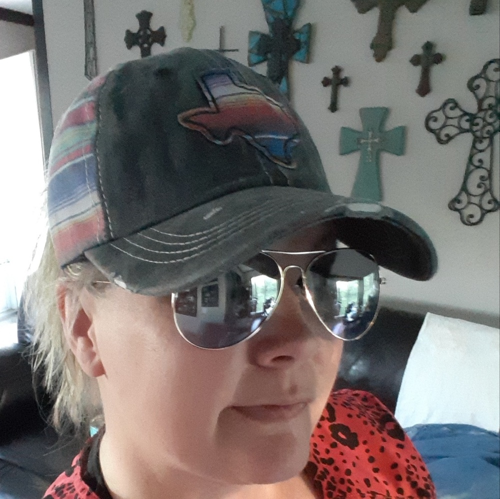 Meet your Posher, Patricia
